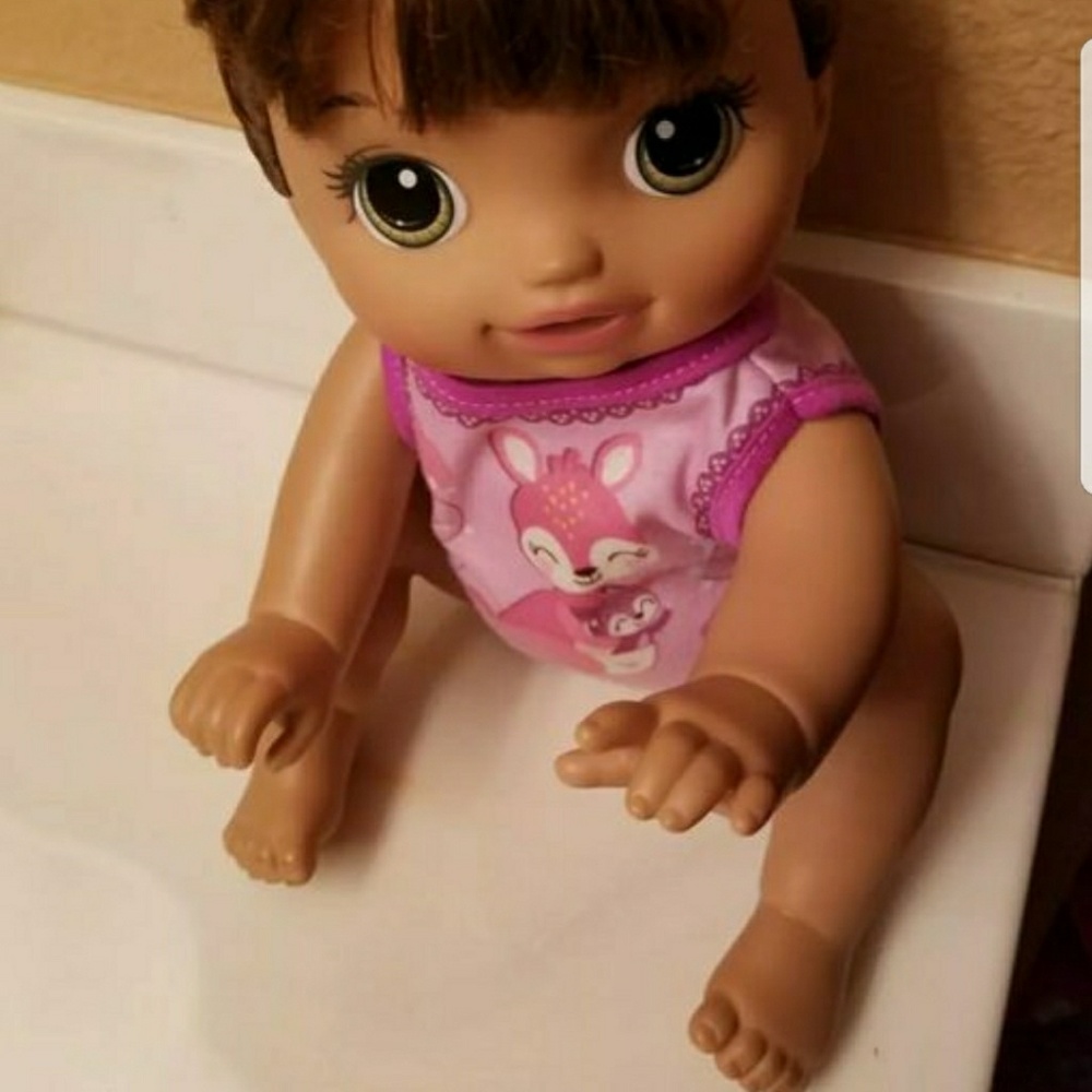 Baby alive baby go bye  2016